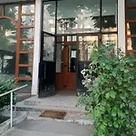 Ospitalier Take Ionescu